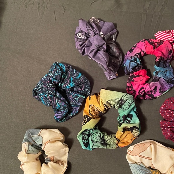 TRADED-Hand Crafted Scrunchie Lot - Picture 5 of 5